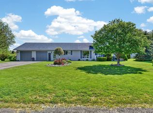 3 Mary Ave, Prince Edward County, ON K0K3L0