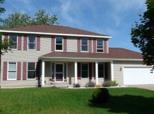 2007 Franklin St, Onalaska, WI 54650