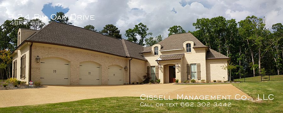 1st image of 124 Pin Oak Dr