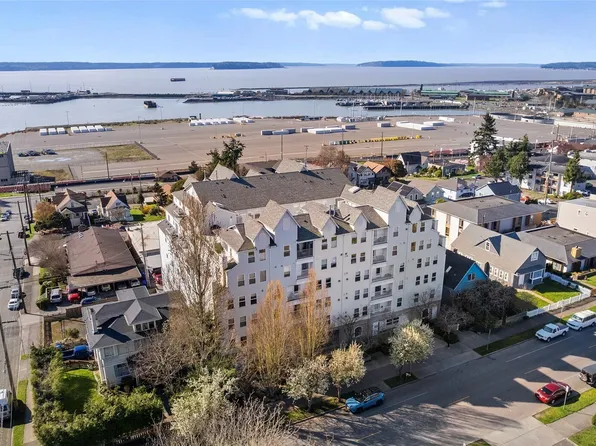 2522 Rucker Avenue #403, Everett, WA 98201