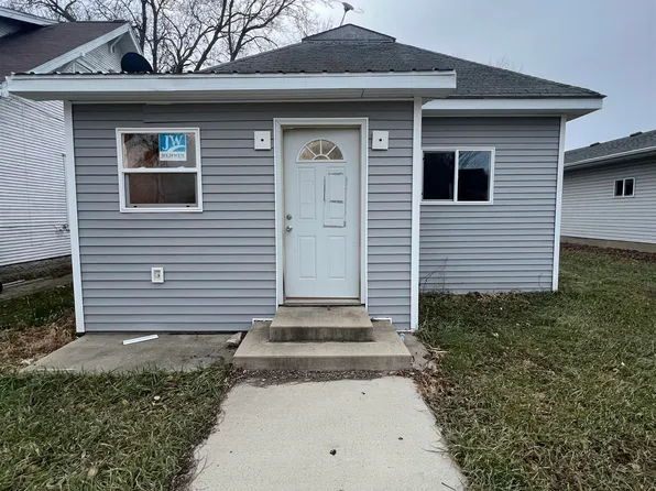 317 Fir St, Correctionville, IA 51016