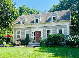 66 Burnham Rd, Andover, MA 01810