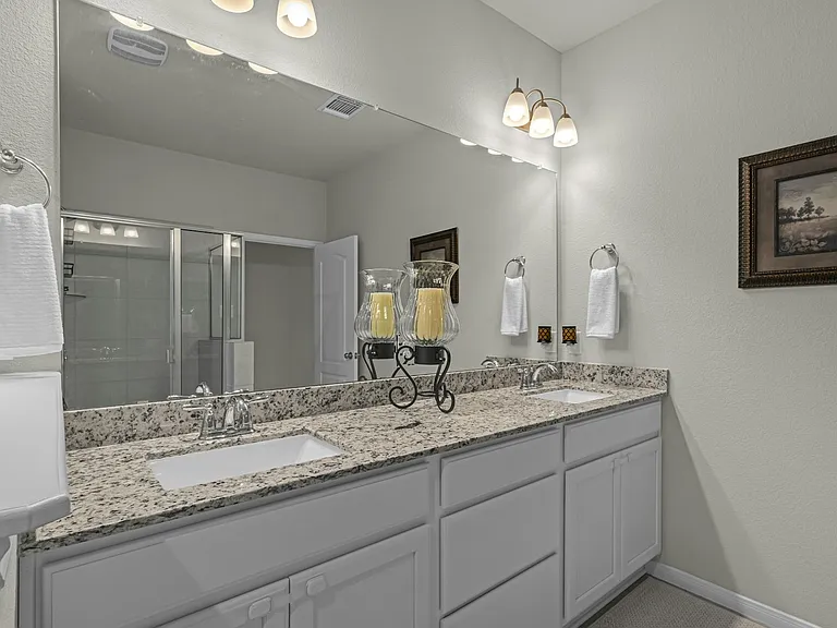 2221 Clove Ct — Photo 23
