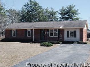 3643 Colonial Cv, Hope Mills, NC 28348