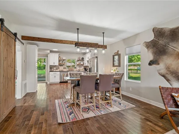 603 S 2nd St, Odessa, MO 64076