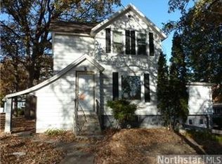 511 3rd St NE, Waseca, MN 56093