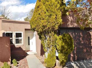 5 Village Pl, White Rock, NM 87544