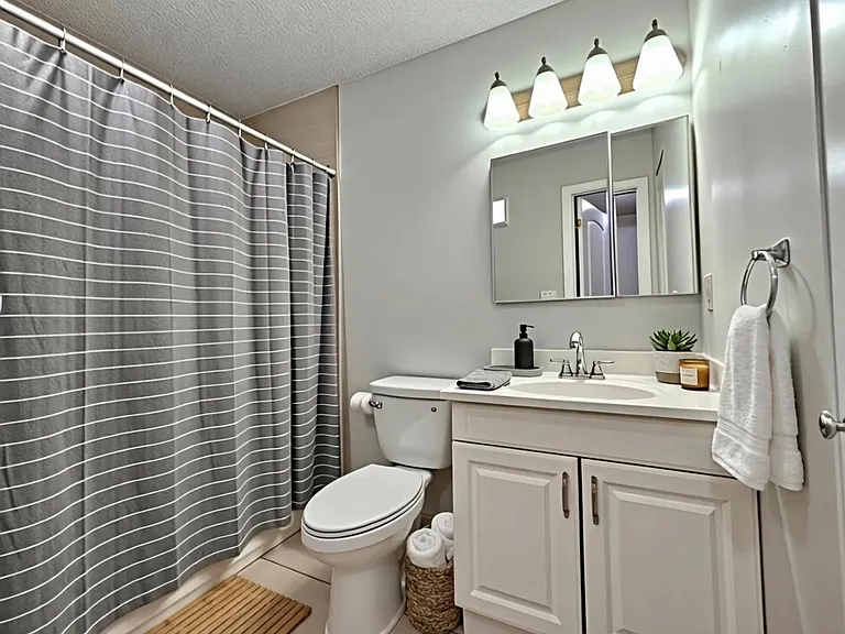 631 Lyons Rd #12204 — Photo 9