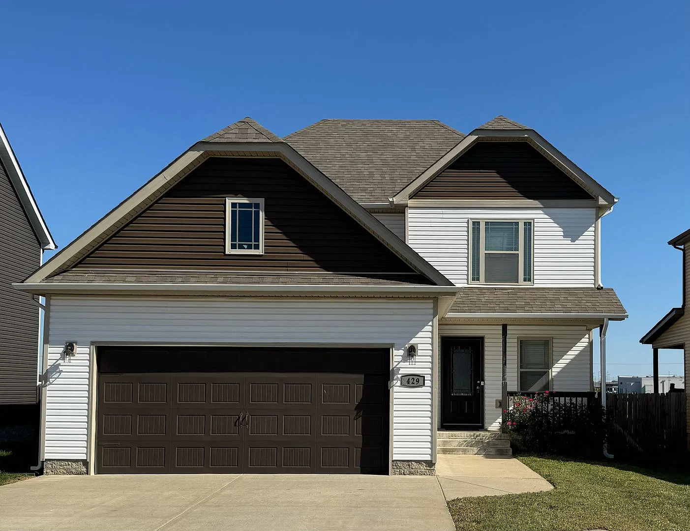Single Family Home in Clarksville — Photo 1