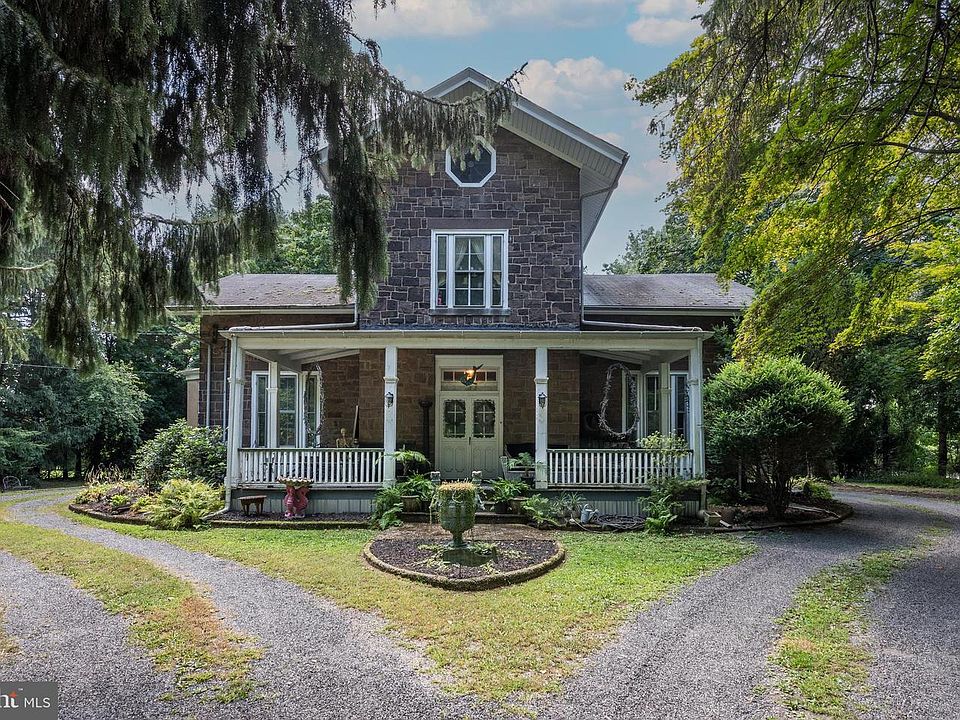 1st image of 705 Woodlane Rd