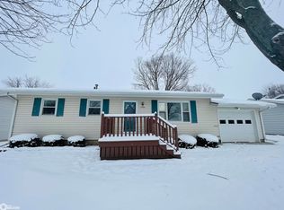 1704 S 5th St, Oskaloosa, IA 52577