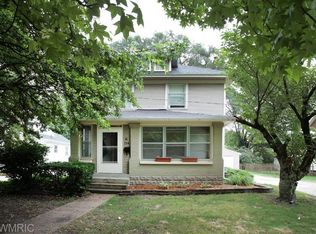 754 Valley Ave NW, Grand Rapids, MI 49504
