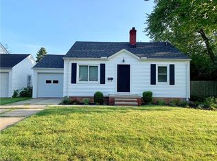 5141 Bridgewater Rd, Lyndhurst, OH 44124