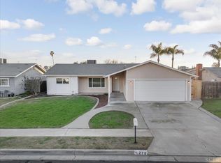 275 E Sherwood Dr, Hanford, CA 93230