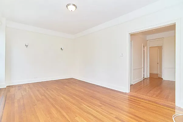 Rented by Living New York | media 10