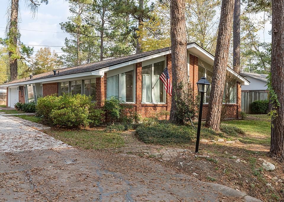 1st image of 24406 Sunny Glen Dr