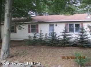 1857 Shady Side Dr, Tobyhanna, PA