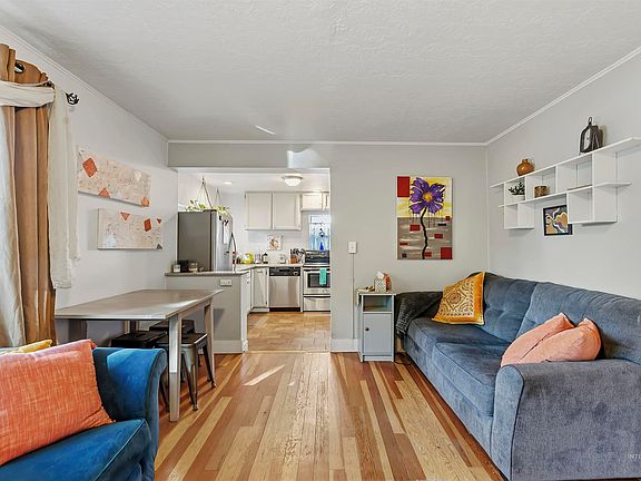 3rd image of 2804 W Lemhi St
