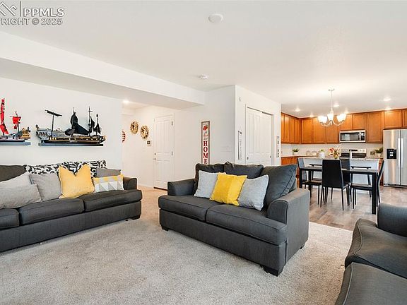 5th image of 10573 Luneth Dr