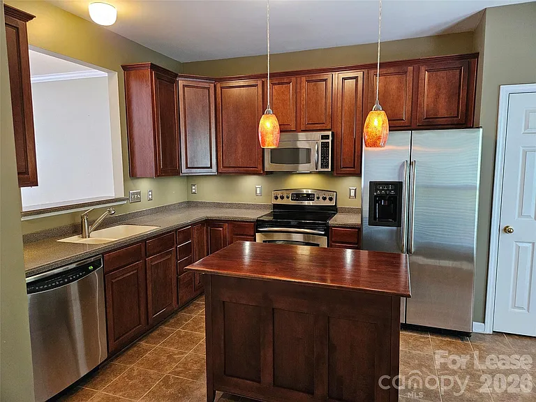 12955 Bullock Greenway Blvd — Photo 9