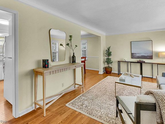 5th image of 1158 Avondale Rd