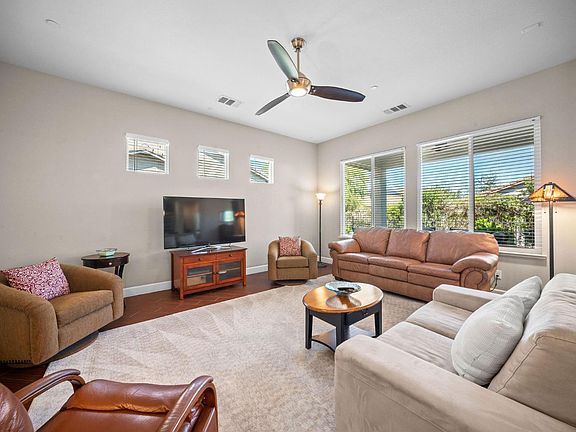 3rd image of 316 Birch Ridge Drive