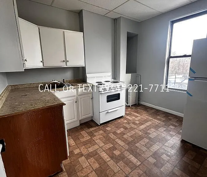 176 Palisade Ave — Photo 10