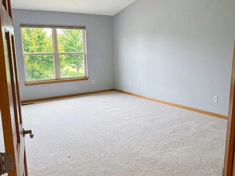 1663 S Candlestick Way — Photo 3