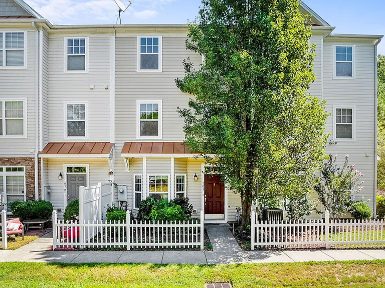 11701 Coppergate Dr #103 — Photo 20