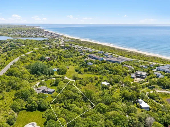 10 Fairview Rd, Montauk, NY 11954