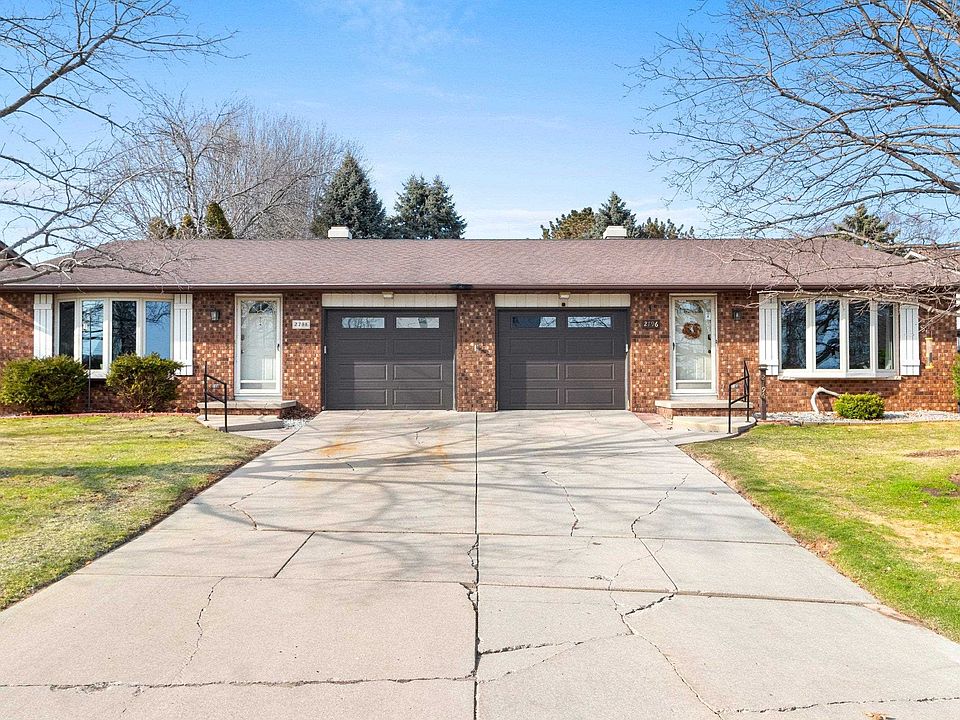 1st image of 2796 Cormier Rd
