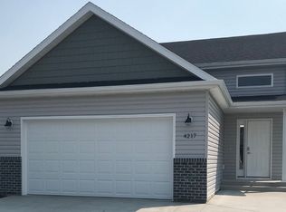 4217 14th Ave S, Moorhead, MN 56560