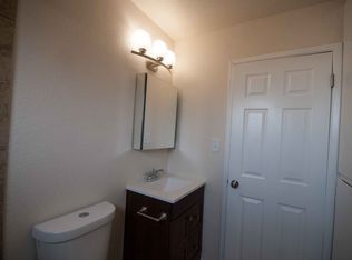 10550 Topanga Dr #C, Oakland, CA