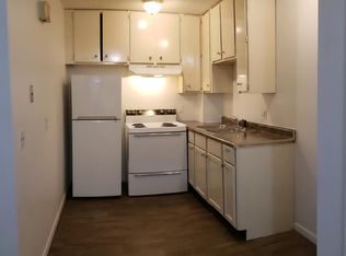 2422 N Water St APT F6, Decatur, IL 62526