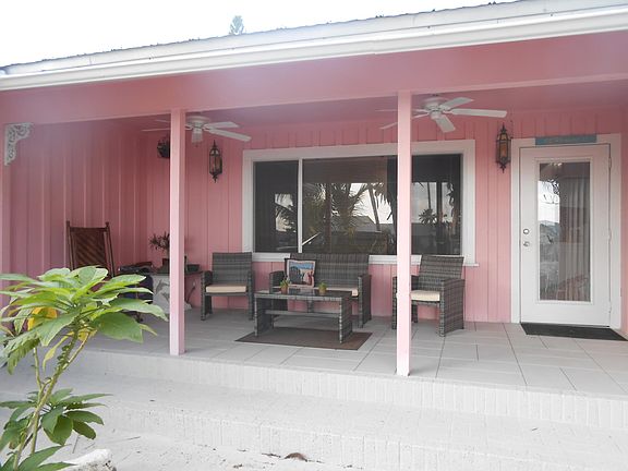 4th image of 2720 NE Indian River Dr