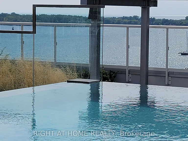15 Queens Quay E #2404 — Photo 3