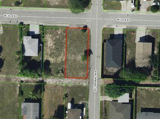 1501 W 33rd St, Riviera Beach, FL 33404