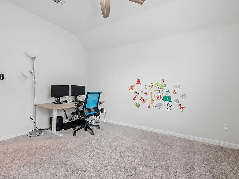 17616 Chino Ln — Photo 34