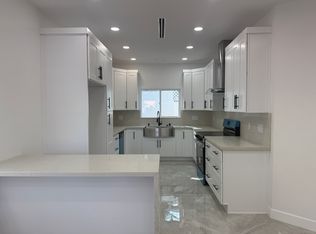 (Undisclosed Address), Burbank, CA 91504
