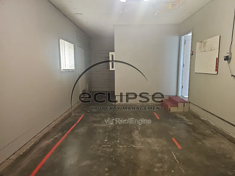 717 Lee Dr — Photo 24