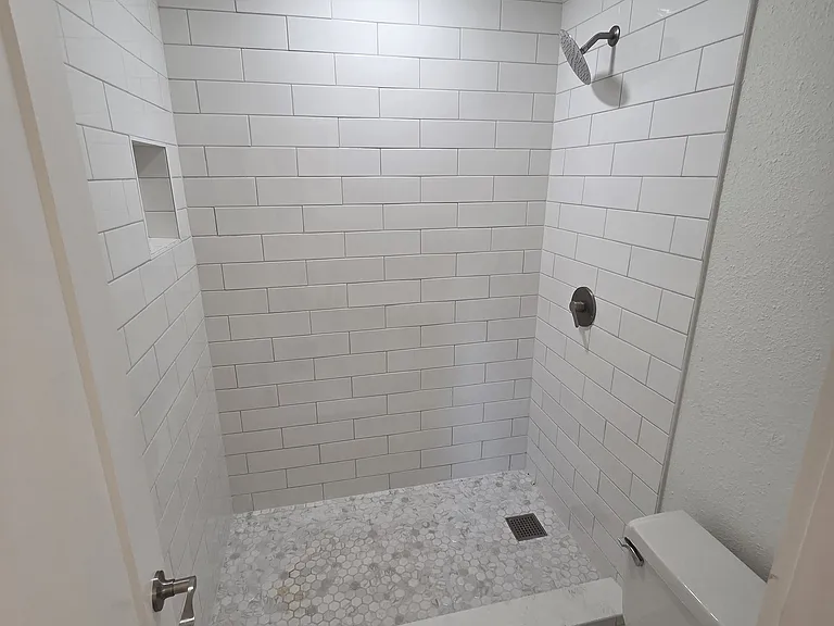 1130 Pyramid Dr — Photo 17