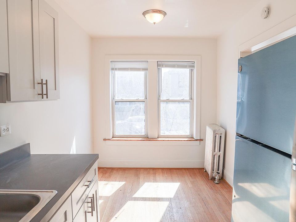 1st image of 4801 N Bell Ave APT 1S