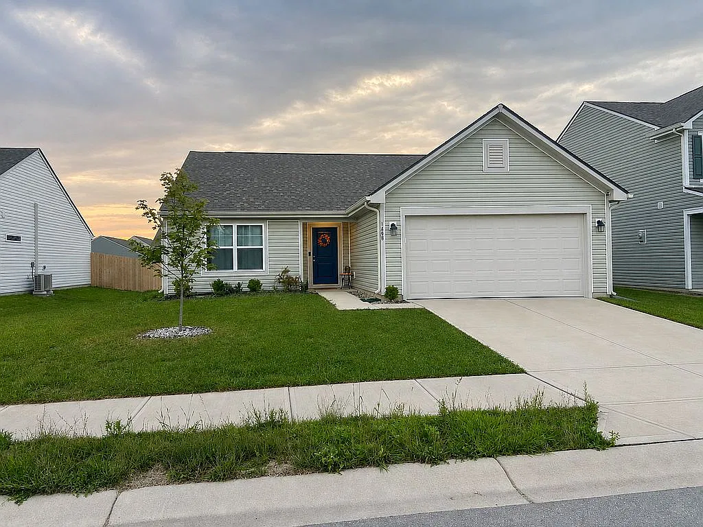 Property main image