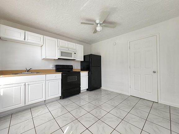 3rd image of 360 NW 119th St Unit 2
