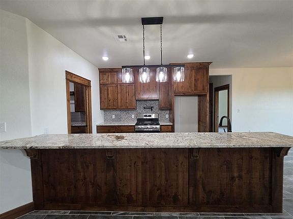5th image of 4119 Peak Ln