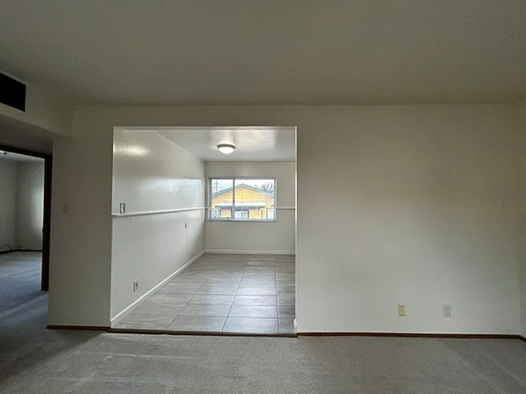 939 Lexington Ave #12 — Photo 10