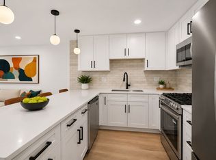 Bright Logan Square 2BR/2BA | Chef's Kitchen, In-Unit W/D, Balcony, Chicago, IL 60647