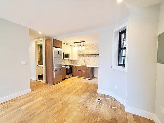 5th image of 1420 Nostrand Ave #24