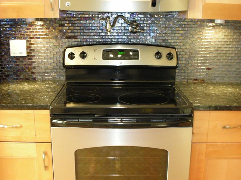 2857 Yarling Ct — Photo 10