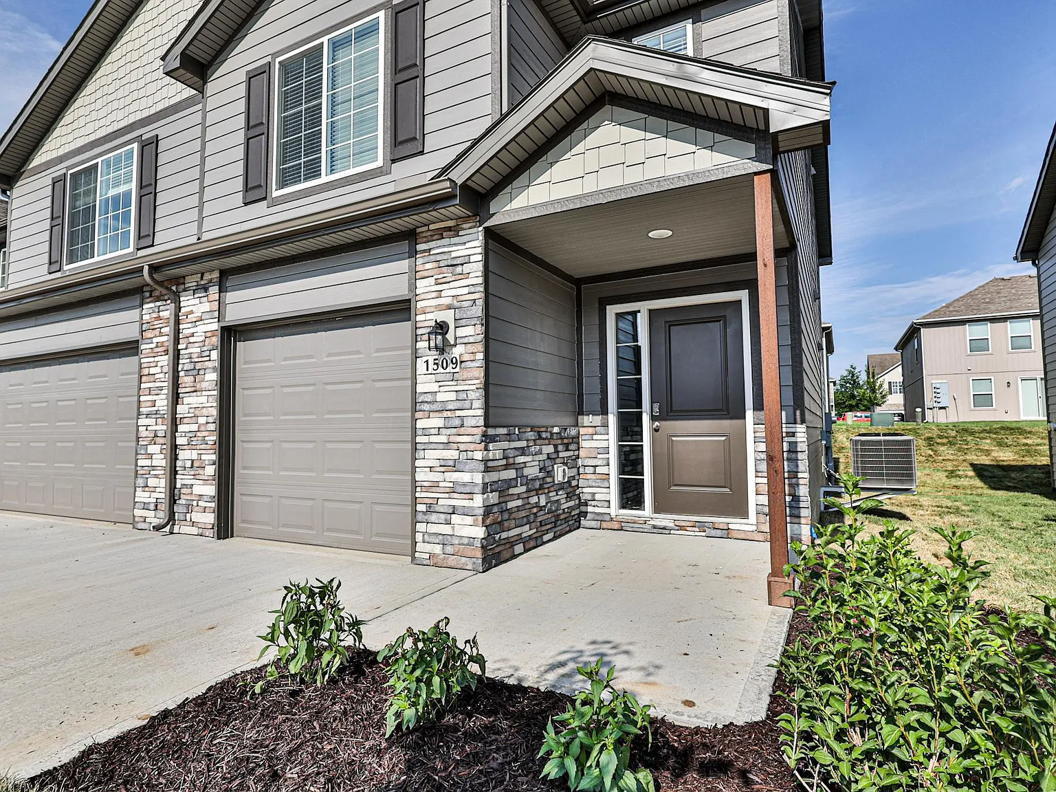 Greystone Townhomes — Photo 1